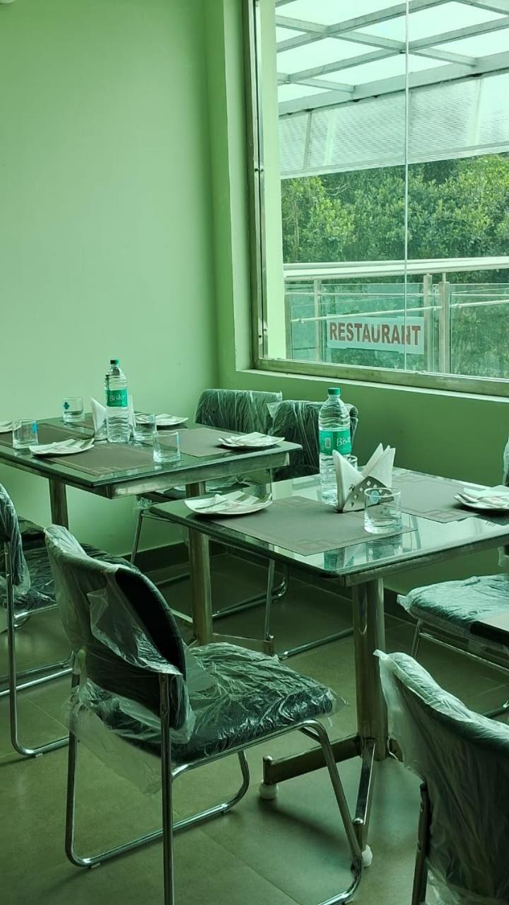 Hotel Peppers Йеркод Экстерьер фото
