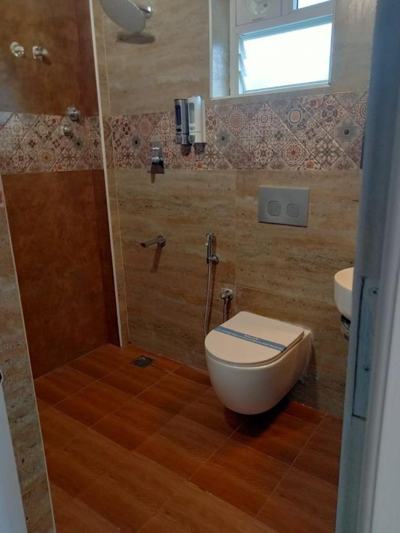 Hotel Peppers Йеркод Экстерьер фото