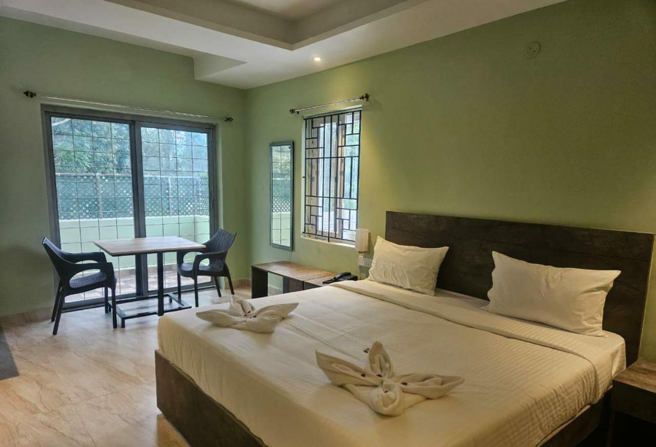 Hotel Peppers Йеркод Экстерьер фото